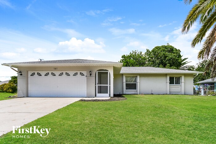 161 Kamal Pkwy in Cape Coral, FL - Building Photo
