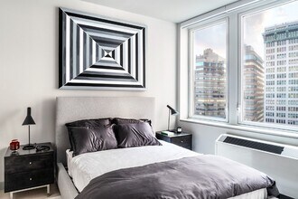 25 Broad St in New York, NY - Building Photo - Building Photo