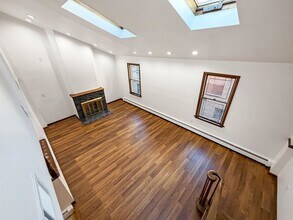 230 Court St in Hoboken, NJ - Building Photo - Building Photo