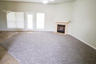 2704 NE 129th St in Edmond, OK - Building Photo - Building Photo