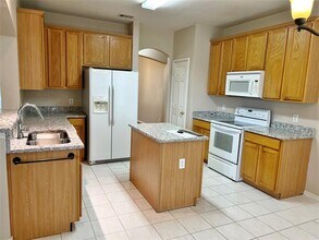 1502 Nightingale Ln in Corinth, TX - Building Photo - Building Photo