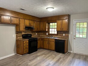 8152-8156 Misty Ln SW in Covington, GA - Building Photo - Building Photo