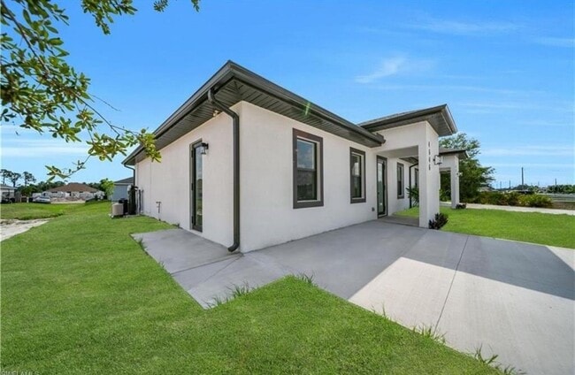 property at 4646 Leonard Blvd S