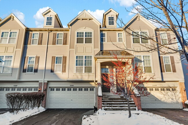 property at 3345 Kentshire Cir