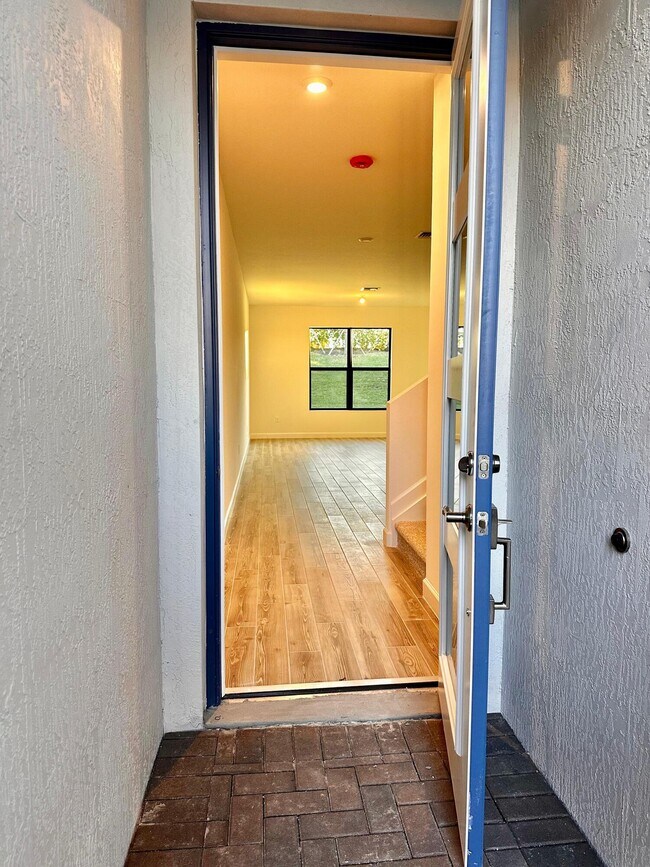 14102 SW St Creek Dr in Port St. Lucie, FL - Building Photo - Building Photo