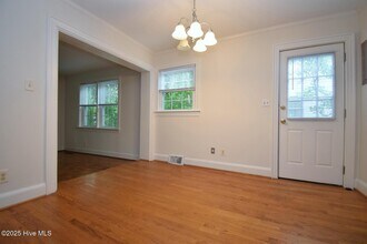 1415 N Overlook Dr in Greenville, NC - Building Photo - Building Photo