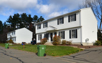 70 Northampton Ln in Plainville, CT - Building Photo - Building Photo