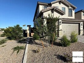 2101 N Woodburne Pl in Chandler, AZ - Building Photo