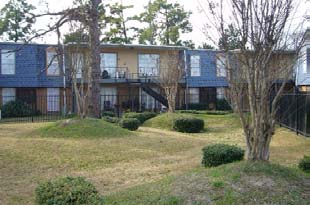 Bender Creek Apartments (EPMTx) in Humble, TX - Building Photo - Building Photo