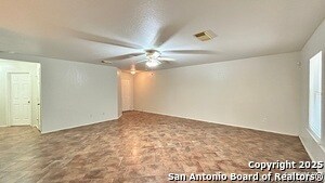 10602 Weathering Run in San Antonio, TX - Building Photo - Building Photo