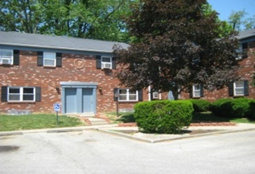 Yorktown Courts in Bloomington, IN - Building Photo