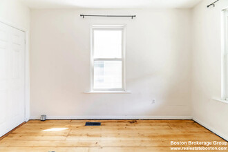 20 Howell St, Unit 2 in Boston, MA - Building Photo - Building Photo