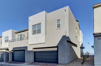 1420 Song Lark Ln in Las Vegas, NV - Foto de edificio - Building Photo