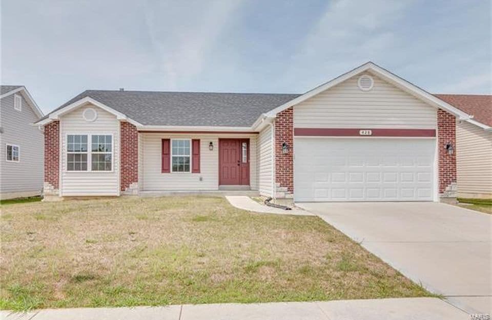 428 Ramblewood Way in Wentzville, MO - Building Photo