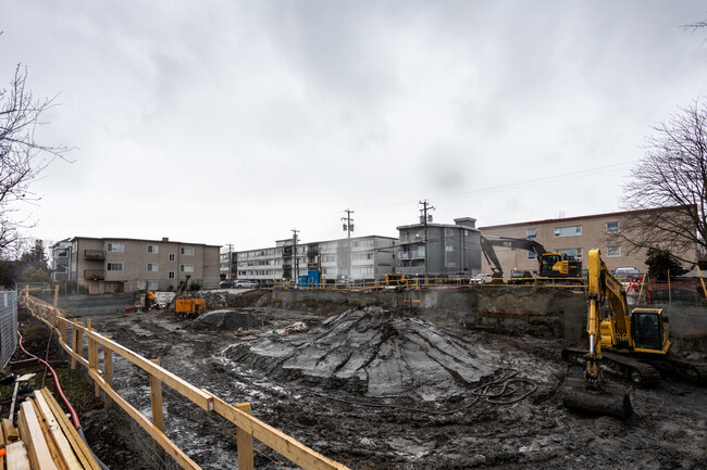 Stratford House in Vancouver, BC - Building Photo - Building Photo