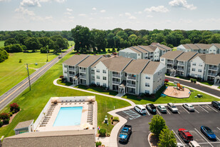 The Pointe of Stoneybrook Apartments