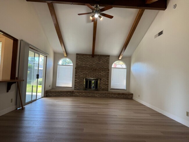 6517 N San Pedro Ave in Fresno, CA - Building Photo - Building Photo