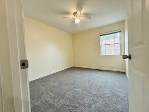 718 Spence Cir in Virginia Beach, VA - Building Photo - Building Photo