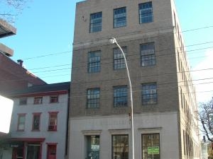 Bell Building in Lebanon, PA - Foto de edificio