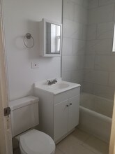 5011 W Cermak Rd-Unit -28 in Cicero, IL - Building Photo - Building Photo