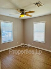 1807 Gorman in San Antonio, TX - Building Photo - Building Photo