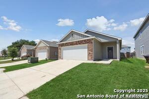 5015 Cassiopeia in San Antonio, TX - Building Photo