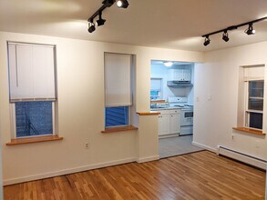 24-26 Academy St in Poughkeepsie, NY - Foto de edificio - Building Photo