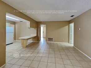 3040 Oak View Dr in Palm Harbor, FL - Building Photo - Building Photo