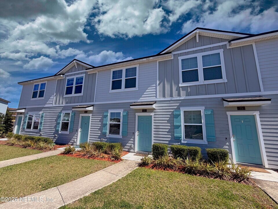 71 Crooked Br Wy in St. Augustine, FL - Building Photo