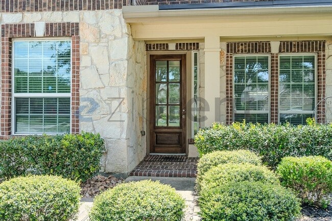 property at 15311 Dundas Dr