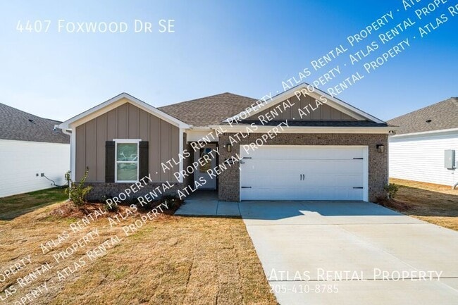 property at 4407 Foxwood Dr SE