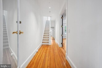 1411 King St in Alexandria, VA - Building Photo - Building Photo