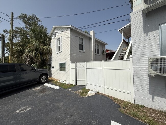 property at 711 18th Ave S