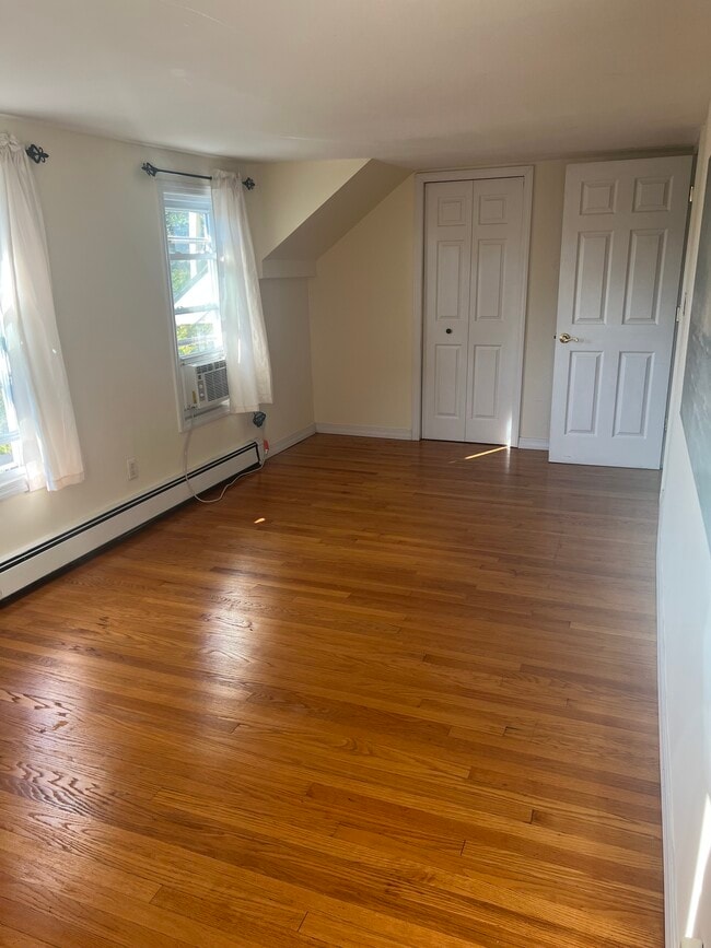 3 Ripley Pl in Croton-on-Hudson, NY - Foto de edificio - Building Photo