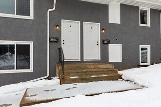 439 Arlington Ave E in St. Paul, MN - Building Photo - Building Photo