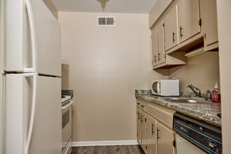 2929 Selena Dr in Nashville, TN - Building Photo - Building Photo