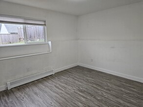 8025 D'Herbomez Dr in Mission, BC - Building Photo - Building Photo