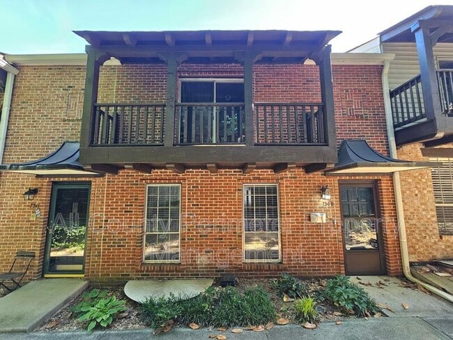 property at 7309 Cardigan Cir NE