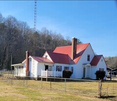 1770 Eureka Rd in Rockwood, TN - Building Photo