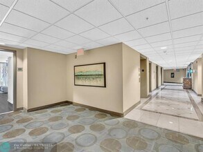 3020 NE 32nd Ave in Fort Lauderdale, FL - Building Photo - Building Photo