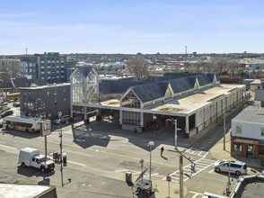 48R Woodward St, Unit 1 in Boston, MA - Foto de edificio - Building Photo