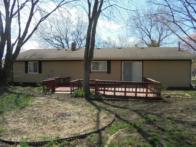 66 Barrow Dr in Crystal Lake, IL - Building Photo - Building Photo