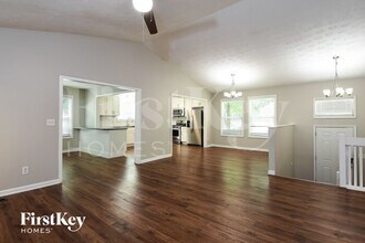 2281 Carousel Ct in Marietta, GA - Building Photo - Building Photo