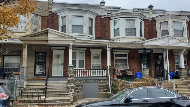 property at 5640 Chester Ave