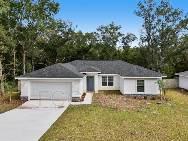 10675 N Adler Dr in Citrus Springs, FL - Building Photo - Building Photo