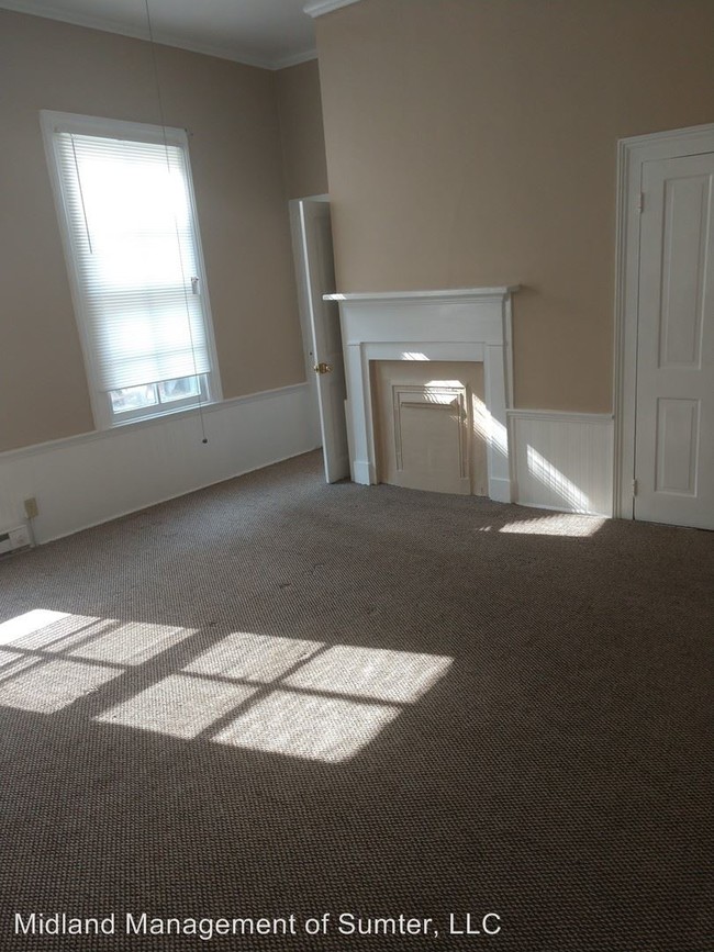 403 W Hampton Ave-Unit -Apt A-C in Sumter, SC - Building Photo - Building Photo