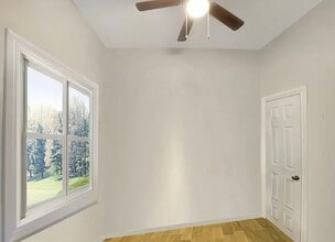 7055 N Clark St, Unit Unit 2 in Chicago, IL - Building Photo - Building Photo