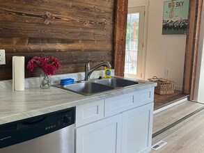 18 E Adams St in Three Forks, MT - Building Photo - Building Photo