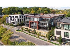 253 Lake St E in Wayzata, MN - Building Photo - Building Photo