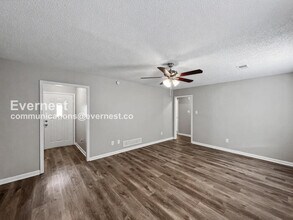 6534 Valerie Dr in Olive Branch, MS - Building Photo - Building Photo